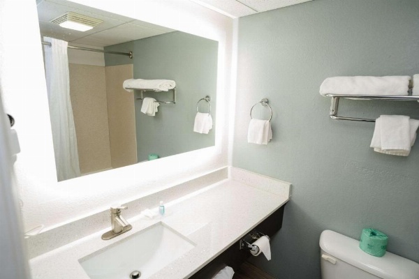 MainStay Suites Knoxville North I-75 image 21